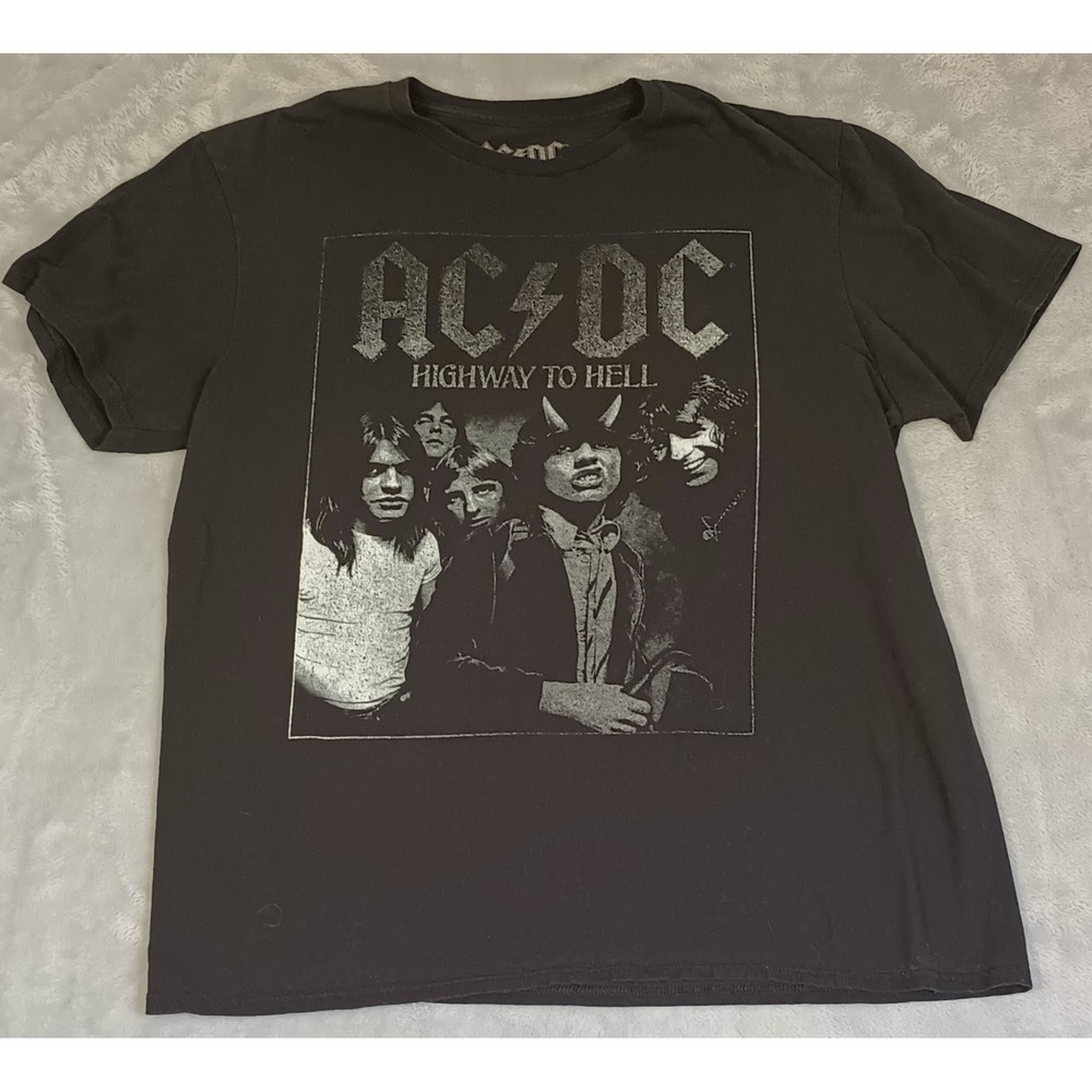 AC/DC Highway to Hell 2022 Replica Band Graphic T-shirt L Biker Punk Retro